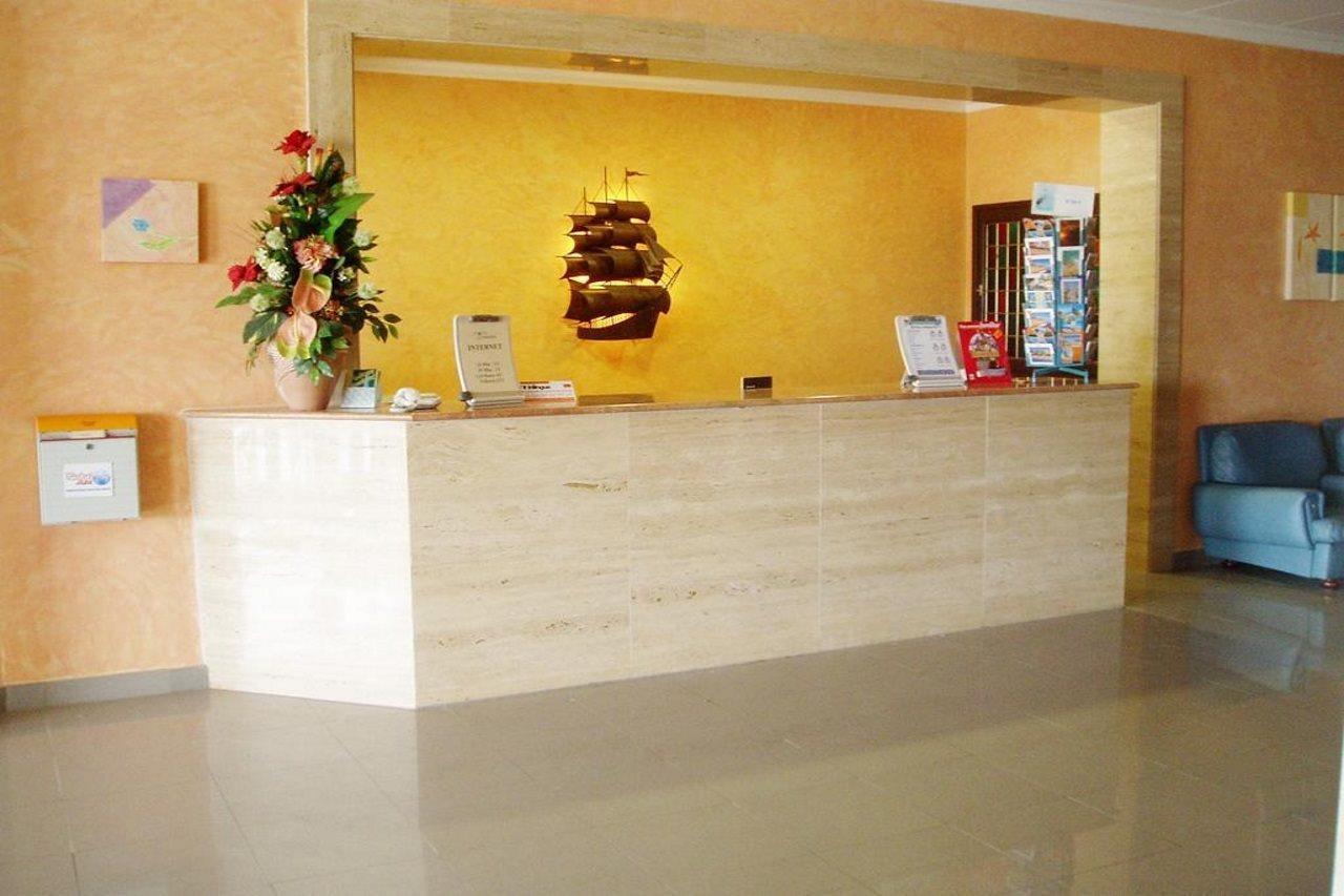 Hotel Fragata Калелья Экстерьер фото
